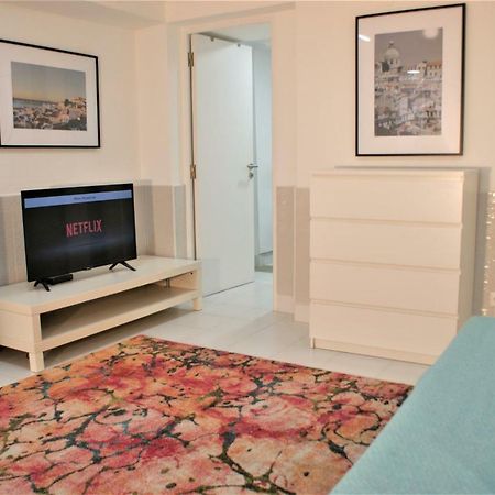 Alfama 34 Apartment Lisbon Bagian luar foto