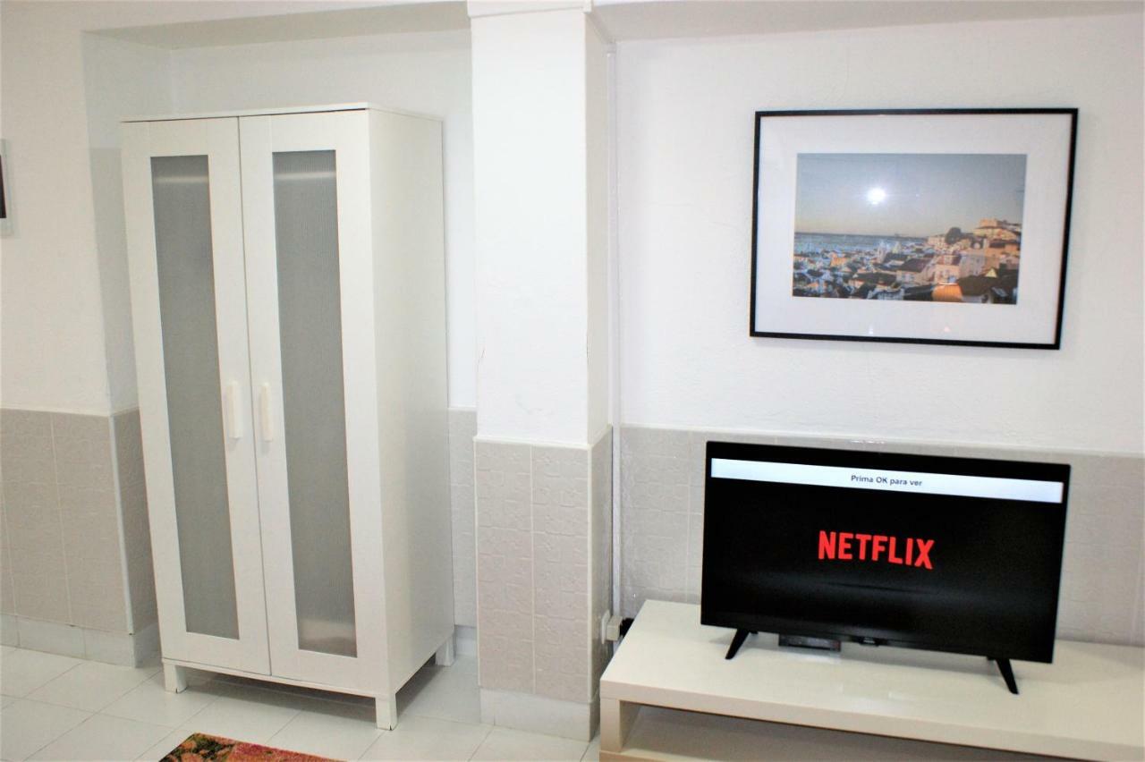 Alfama 34 Apartment Lisbon Bagian luar foto
